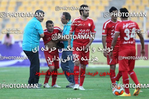 685865, Tehran, [*parameter:4*], لیگ برتر فوتبال ایران، Persian Gulf Cup، Week 12، First Leg، Rah Ahan 1 v 2 Tractor Sazi on 2013/10/03 at Ekbatan Stadium