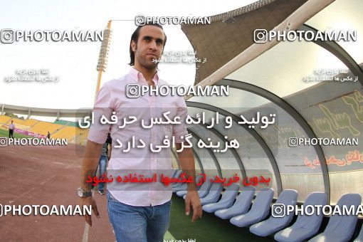 685994, Tehran, [*parameter:4*], لیگ برتر فوتبال ایران، Persian Gulf Cup، Week 12، First Leg، Rah Ahan 1 v 2 Tractor Sazi on 2013/10/03 at Ekbatan Stadium