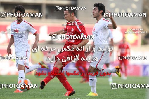 686117, Tehran, [*parameter:4*], لیگ برتر فوتبال ایران، Persian Gulf Cup، Week 12، First Leg، Rah Ahan 1 v 2 Tractor Sazi on 2013/10/03 at Ekbatan Stadium