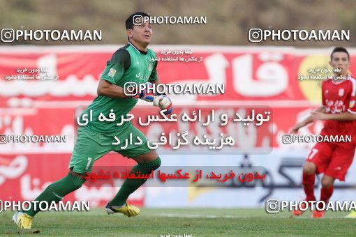 686127, Tehran, [*parameter:4*], لیگ برتر فوتبال ایران، Persian Gulf Cup، Week 12، First Leg، Rah Ahan 1 v 2 Tractor Sazi on 2013/10/03 at Ekbatan Stadium