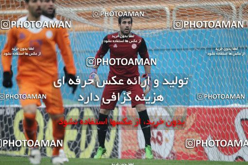 688033, Tehran, [*parameter:4*], لیگ برتر فوتبال ایران، Persian Gulf Cup، Week 17، Second Leg، Rah Ahan 0 v 0 Saipa on 2013/12/05 at Ekbatan Stadium