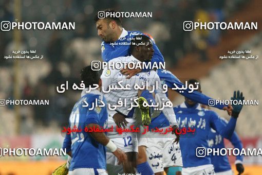 688414, Tehran, [*parameter:4*], لیگ برتر فوتبال ایران، Persian Gulf Cup، Week 22، Second Leg، Esteghlal 1 v 0 Esteghlal Khouzestan on 2014/01/11 at Azadi Stadium
