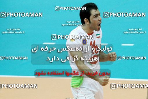 759944,  مسابقات والیبال قهرمانی باشگاه‌های آسیا 2013، ، تهران، مرحله گروهی، 1392/02/02، سالن دوازده هزار نفری ورزشگاه آزادی، کاله ۳ -  ۰ 