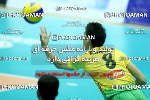 760986, فینال  مسابقات والیبال قهرمانی باشگاه‌های آسیا 2013، ، تهران، سالن دوازده هزار نفری ورزشگاه آزادی، 1392/02/09، کاله ۳ -   ۰