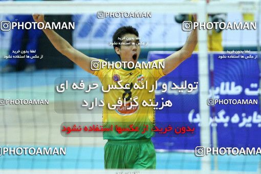 761044, فینال  مسابقات والیبال قهرمانی باشگاه‌های آسیا 2013، ، تهران، سالن دوازده هزار نفری ورزشگاه آزادی، 1392/02/09، کاله ۳ -   ۰