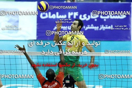 760936, فینال  مسابقات والیبال قهرمانی باشگاه‌های آسیا 2013، ، تهران، سالن دوازده هزار نفری ورزشگاه آزادی، 1392/02/09، کاله ۳ -   ۰