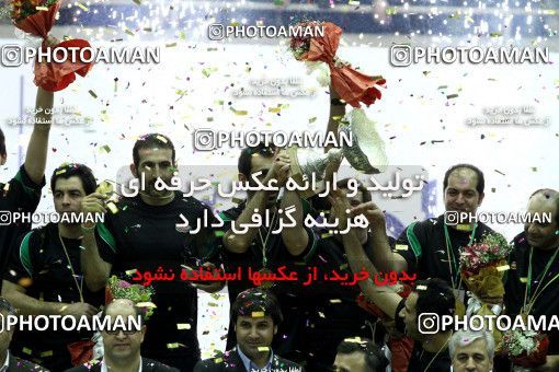 761022, فینال  مسابقات والیبال قهرمانی باشگاه‌های آسیا 2013، ، تهران، سالن دوازده هزار نفری ورزشگاه آزادی، 1392/02/09، کاله ۳ -   ۰