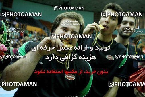 760969, فینال  مسابقات والیبال قهرمانی باشگاه‌های آسیا 2013، ، تهران، سالن دوازده هزار نفری ورزشگاه آزادی، 1392/02/09، کاله ۳ -   ۰