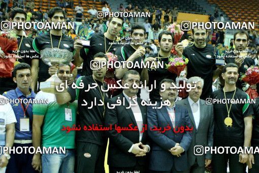 760963, فینال  مسابقات والیبال قهرمانی باشگاه‌های آسیا 2013، ، تهران، سالن دوازده هزار نفری ورزشگاه آزادی، 1392/02/09، کاله ۳ -   ۰