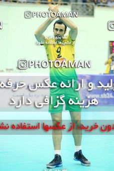 760376, فینال  مسابقات والیبال قهرمانی باشگاه‌های آسیا 2013، ، تهران، سالن دوازده هزار نفری ورزشگاه آزادی، 1392/02/09، کاله ۳ -   ۰