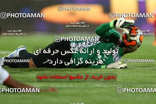 690986, Tehran, , جام حذفی فوتبال ایران, 1/16 stage, , Persepolis 5 v 1 Padideh Mashhad on 2013/10/23 at Azadi Stadium