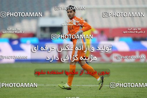 692248, Tehran, , جام حذفی فوتبال ایران, 1/16 stage, , Esteghlal 1 v 0 Caspian Qazvin on 2013/12/10 at Azadi Stadium