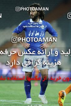 692502, Tehran, , جام حذفی فوتبال ایران, 1/16 stage, , Esteghlal 1 v 0 Caspian Qazvin on 2013/12/10 at Azadi Stadium