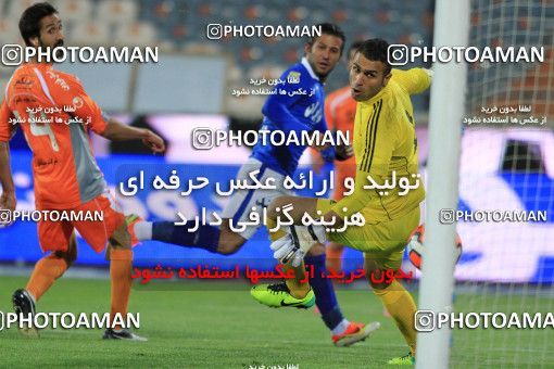 692491, Tehran, , جام حذفی فوتبال ایران, 1/16 stage, , Esteghlal 1 v 0 Caspian Qazvin on 2013/12/10 at Azadi Stadium