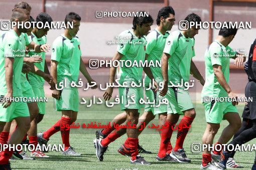 697434, جلسه تمرینی تیم فوتبال پرسپولیس، 1392/03/23، ، تهران، ورزشگاه شهید درفشی فر