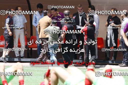 697490, جلسه تمرینی تیم فوتبال پرسپولیس، 1392/03/23، ، تهران، ورزشگاه شهید درفشی فر