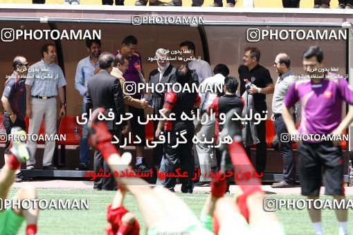 697432, جلسه تمرینی تیم فوتبال پرسپولیس، 1392/03/23، ، تهران، ورزشگاه شهید درفشی فر