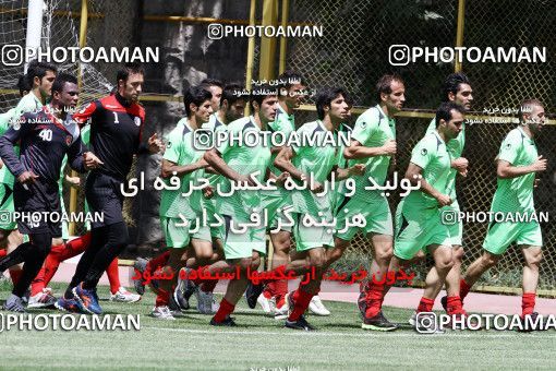 697435, جلسه تمرینی تیم فوتبال پرسپولیس، 1392/03/23، ، تهران، ورزشگاه شهید درفشی فر