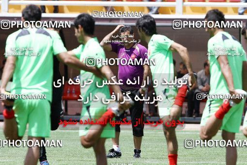 697495, جلسه تمرینی تیم فوتبال پرسپولیس، 1392/03/23، ، تهران، ورزشگاه شهید درفشی فر