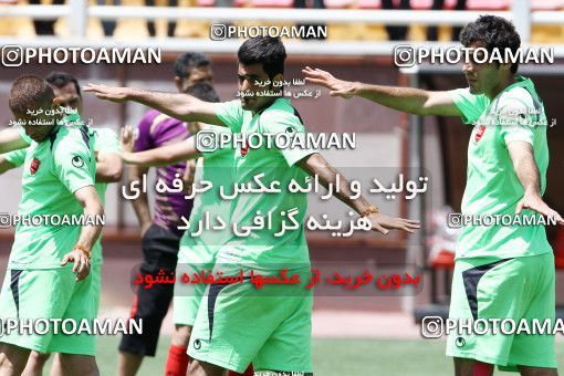 697535, جلسه تمرینی تیم فوتبال پرسپولیس، 1392/03/23، ، تهران، ورزشگاه شهید درفشی فر
