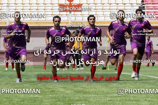 699020, جلسه تمرینی تیم فوتبال پرسپولیس، 1392/04/08، ، تهران، ورزشگاه شهید درفشی فر