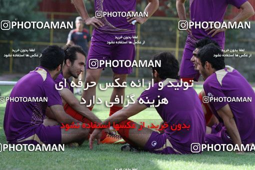 700446, جلسه تمرینی تیم فوتبال پرسپولیس، 1392/04/18، ، تهران، ورزشگاه شهید درفشی فر