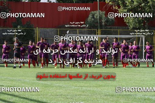 700440, جلسه تمرینی تیم فوتبال پرسپولیس، 1392/04/18، ، تهران، ورزشگاه شهید درفشی فر