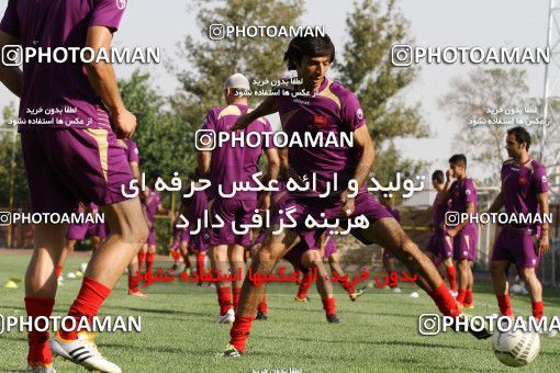 700445, جلسه تمرینی تیم فوتبال پرسپولیس، 1392/04/18، ، تهران، ورزشگاه شهید درفشی فر