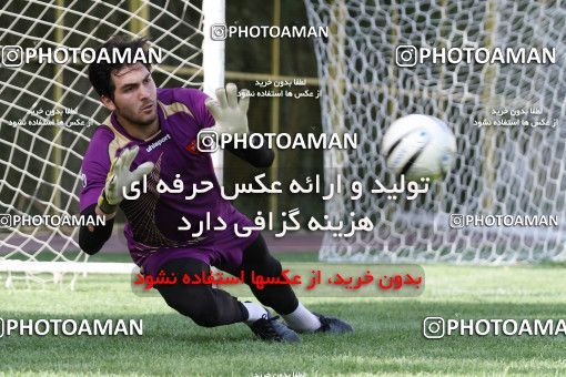 700439, جلسه تمرینی تیم فوتبال پرسپولیس، 1392/04/18، ، تهران، ورزشگاه شهید درفشی فر