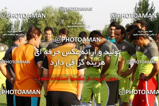 701267, جلسه تمرینی تیم فوتبال تراکتور، 1392/05/01، ، تهران، زمین شماره 2 ورزشگاه آزادی