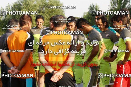 701288, جلسه تمرینی تیم فوتبال تراکتور، 1392/05/01، ، تهران، زمین شماره 2 ورزشگاه آزادی