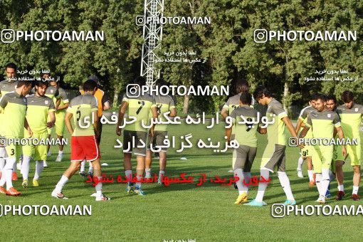 701293, جلسه تمرینی تیم فوتبال تراکتور، 1392/05/01، ، تهران، زمین شماره 2 ورزشگاه آزادی
