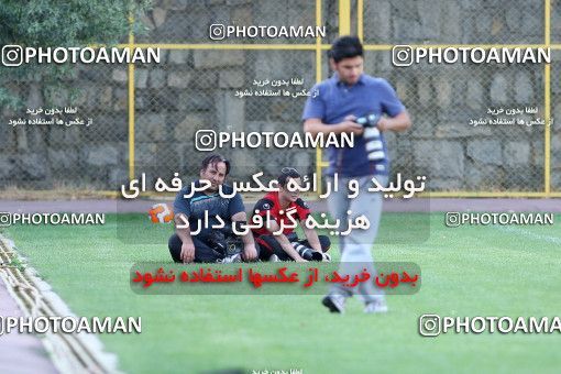 702038, جلسه تمرینی تیم فوتبال پرسپولیس، 1392/05/28، ، تهران، ورزشگاه شهید درفشی فر
