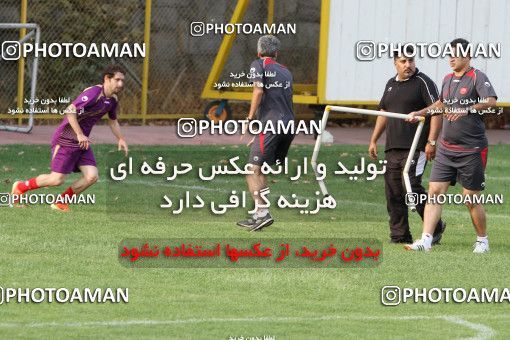 702226, جلسه تمرینی تیم فوتبال پرسپولیس، 1392/06/11، ، تهران، ورزشگاه شهید درفشی فر