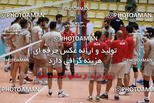 703808, جلسه تمرینی تیم ملی والیبال ایران، 1395/04/21، ، تهران، ورزشگاه آزادی ، مجموعه پنج سالن ، سالن اختصاصی والیبال