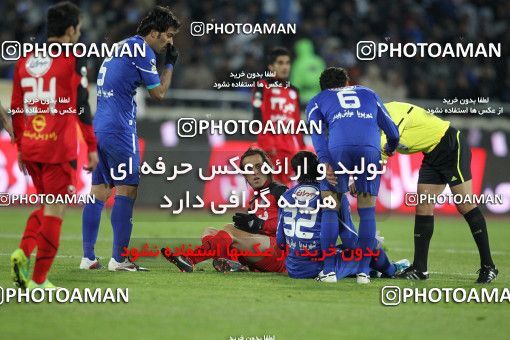 709827, Tehran, [*parameter:4*], لیگ برتر فوتبال ایران، Persian Gulf Cup، Week 24، Second Leg، Esteghlal 2 v 3 Persepolis on 2012/02/02 at Azadi Stadium