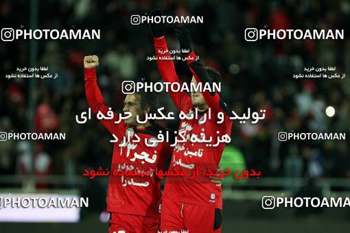 710099, لیگ برتر فوتبال ایران، Persian Gulf Cup، Week 24، Second Leg، 2012/02/02، Tehran، Azadi Stadium، Esteghlal 2 - 3 Persepolis