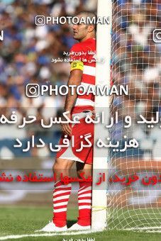 759122, Tehran, [*parameter:4*], لیگ برتر فوتبال ایران، Persian Gulf Cup، Week 11، First Leg، Esteghlal 1 v 0 Persepolis on 2010/10/15 at Azadi Stadium