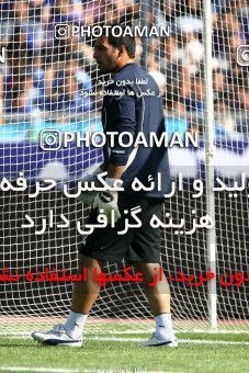 759202, Tehran, [*parameter:4*], لیگ برتر فوتبال ایران، Persian Gulf Cup، Week 11، First Leg، Esteghlal 1 v 0 Persepolis on 2010/10/15 at Azadi Stadium