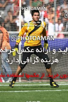 759120, Tehran, [*parameter:4*], لیگ برتر فوتبال ایران، Persian Gulf Cup، Week 11، First Leg، Esteghlal 1 v 0 Persepolis on 2010/10/15 at Azadi Stadium