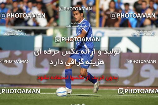 710130, Tehran, [*parameter:4*], لیگ برتر فوتبال ایران، Persian Gulf Cup، Week 11، First Leg، Esteghlal 1 v 0 Persepolis on 2010/10/15 at Azadi Stadium