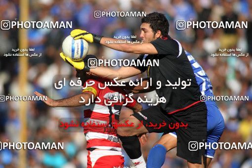 710209, Tehran, [*parameter:4*], لیگ برتر فوتبال ایران، Persian Gulf Cup، Week 11، First Leg، Esteghlal 1 v 0 Persepolis on 2010/10/15 at Azadi Stadium