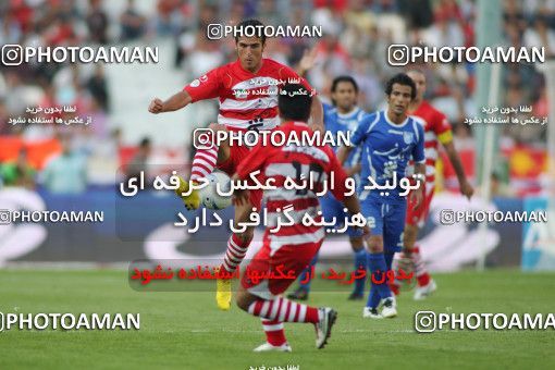 710125, Tehran, [*parameter:4*], لیگ برتر فوتبال ایران، Persian Gulf Cup، Week 11، First Leg، Esteghlal 1 v 0 Persepolis on 2010/10/15 at Azadi Stadium