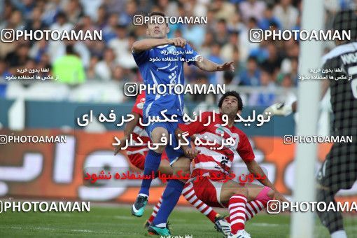 710224, Tehran, [*parameter:4*], لیگ برتر فوتبال ایران، Persian Gulf Cup، Week 11، First Leg، Esteghlal 1 v 0 Persepolis on 2010/10/15 at Azadi Stadium