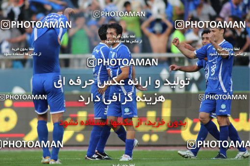 710281, Tehran, [*parameter:4*], لیگ برتر فوتبال ایران، Persian Gulf Cup، Week 11، First Leg، Esteghlal 1 v 0 Persepolis on 2010/10/15 at Azadi Stadium