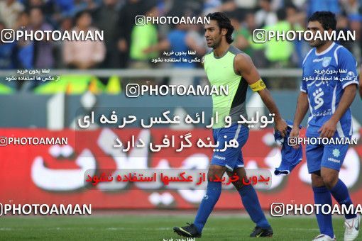 710286, Tehran, [*parameter:4*], لیگ برتر فوتبال ایران، Persian Gulf Cup، Week 11، First Leg، Esteghlal 1 v 0 Persepolis on 2010/10/15 at Azadi Stadium