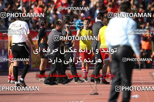 710359, Tehran, [*parameter:4*], لیگ برتر فوتبال ایران، Persian Gulf Cup، Week 11، First Leg، Esteghlal 1 v 0 Persepolis on 2010/10/15 at Azadi Stadium