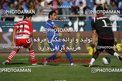 710326, Tehran, [*parameter:4*], لیگ برتر فوتبال ایران، Persian Gulf Cup، Week 11، First Leg، Esteghlal 1 v 0 Persepolis on 2010/10/15 at Azadi Stadium