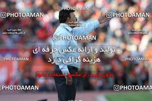 710352, Tehran, [*parameter:4*], Iran Pro League، Persian Gulf Cup، 2010-11 season، First Leg، Week 11، Esteghlal ۱ v ۰ Persepolis on 2010/10/15 at Azadi Stadium