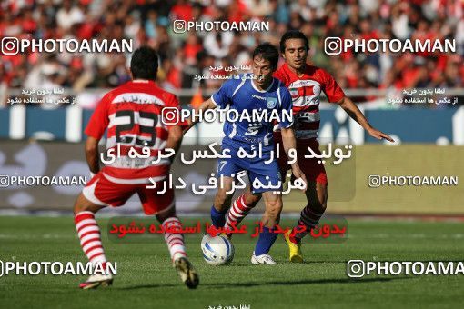 710421, Tehran, [*parameter:4*], لیگ برتر فوتبال ایران، Persian Gulf Cup، Week 11، First Leg، Esteghlal 1 v 0 Persepolis on 2010/10/15 at Azadi Stadium